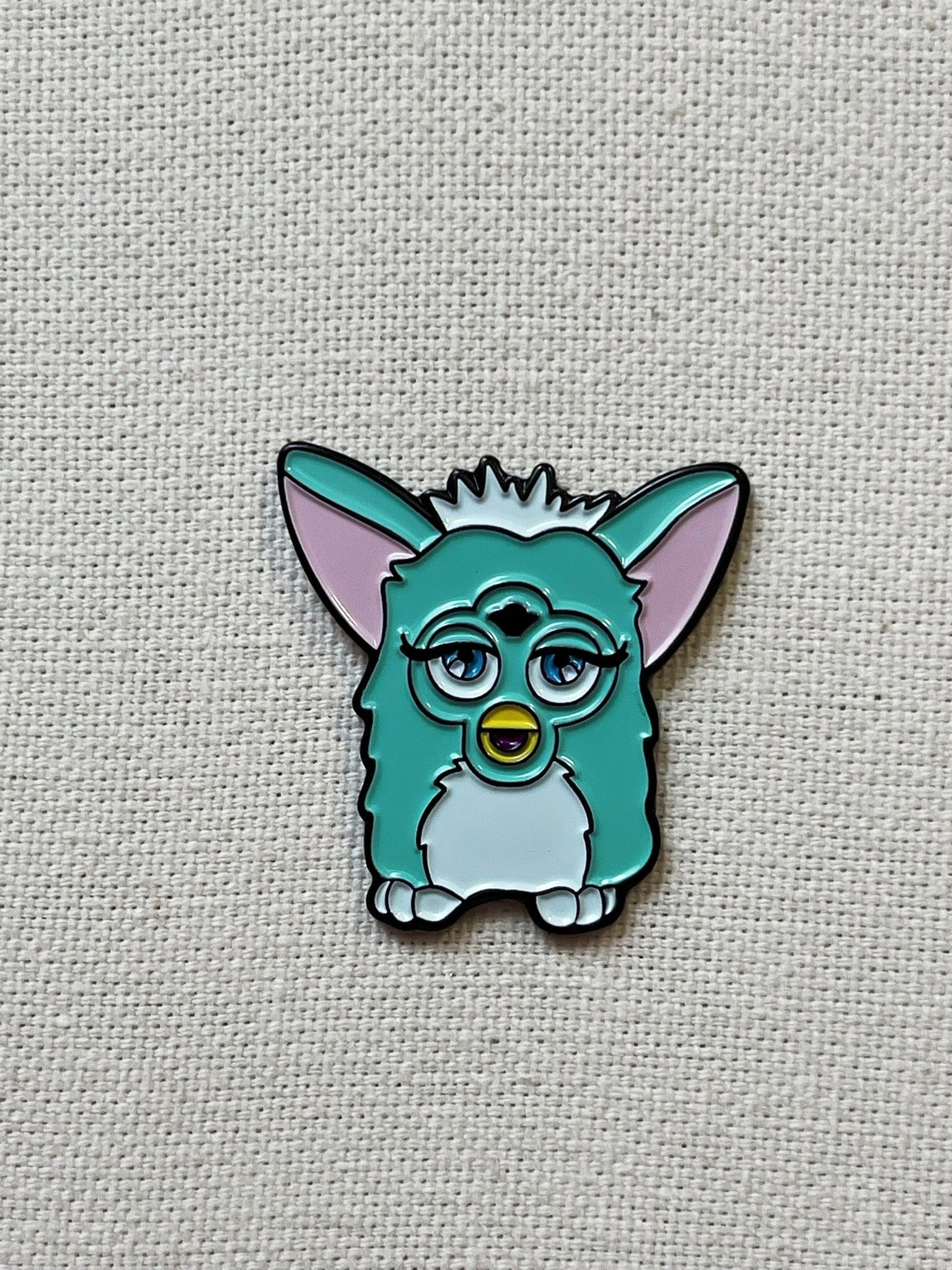 Furby Metall Emaille Pin Anstecker Anstecknadel Tasche Rucksack Abzeichen Accessoire Furby Metall Emaille Pin Anstecker Anstecknadel Tasche Rucksack Abzeichen Accessoire von CosyIslandLiving