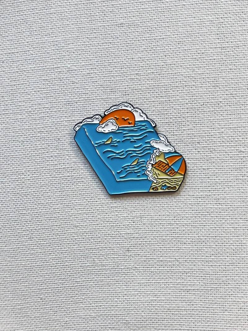 Mini Insel Urlaub Reise Emaille Metall Pin Anstecker Meer Wellen Strand Sonne Möwen Anstecknadel Tasche Rucksack Abzeichen Accessoire Herstellen von CosyIslandLiving