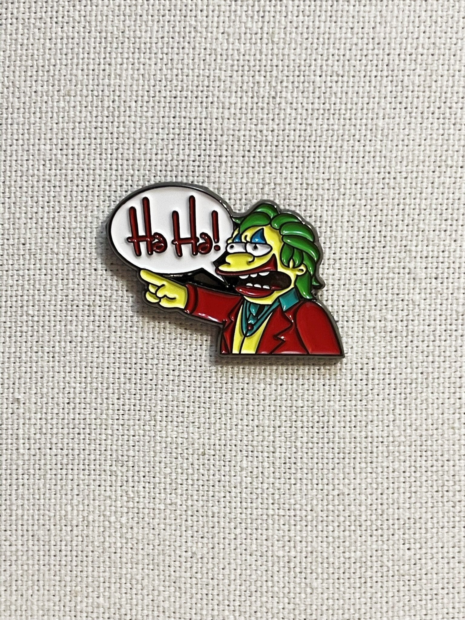 Nelson Muntz Ha Joker Die Simpsons Metall Emaille Pin Anstecker 90Er Cartoon Anstecknadel Tasche Rucksack Abzeichen Accessoire Nelson Muntz Ha Joker Die Simpsons Metall Emaille Pin Anstecker 90Er Cartoon Anstecknadel Tasche Rucksack Abzeichen Accessoire von CosyIslandLiving