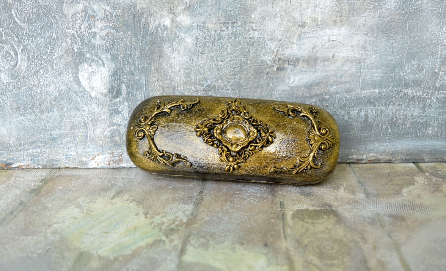 Goldenes Brillenetui, Vintage Brillenetui, Antikes Goldenes Jugendstil Handbemaltes Geschenk Für Sie Goldenes Brillenetui, Vintage Brillenetui, Antikes Goldenes Jugendstil Handbemaltes Geschenk Für Sie von CottageVintageShabby