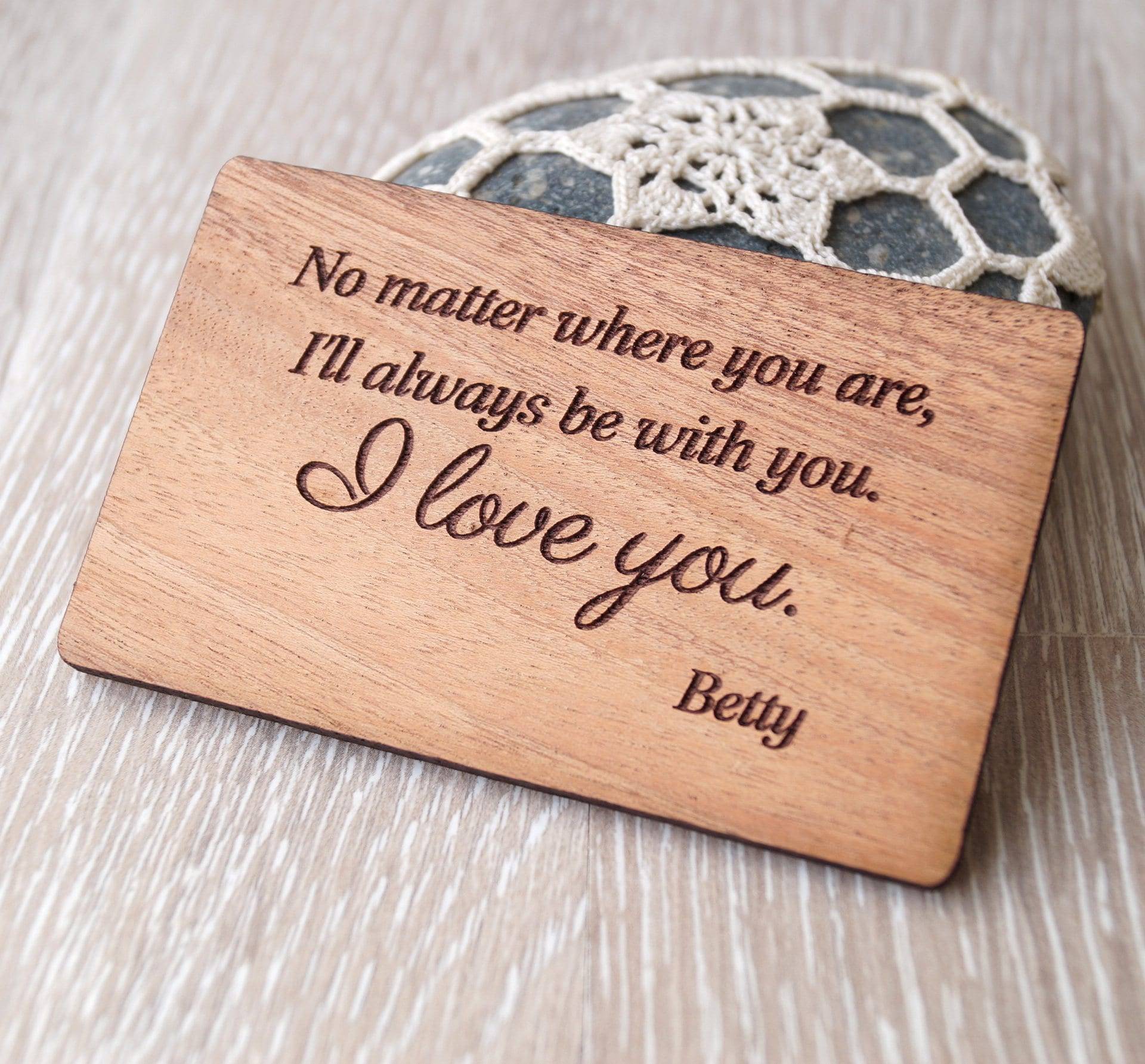Holz-Jubiläumsgeschenk.5. Hochzeit Jahrestag Geschenkidee, Holz Brieftasche Einfügen Karte, Personalisierte Karte Holz-Jubiläumsgeschenk.5. Hochzeit Jahrestag Geschenkidee, Holz Brieftasche Einfügen Karte, Personalisierte Karte von CottageWedding