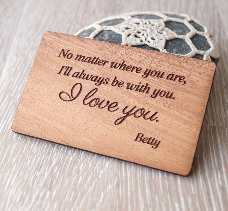 Holz-Jubiläumsgeschenk.5. Hochzeit Jahrestag Geschenkidee, Holz Brieftasche Einfügen Karte, Personalisierte Karte Holz-Jubiläumsgeschenk.5. Hochzeit Jahrestag Geschenkidee, Holz Brieftasche Einfügen Karte, Personalisierte Karte von CottageWedding