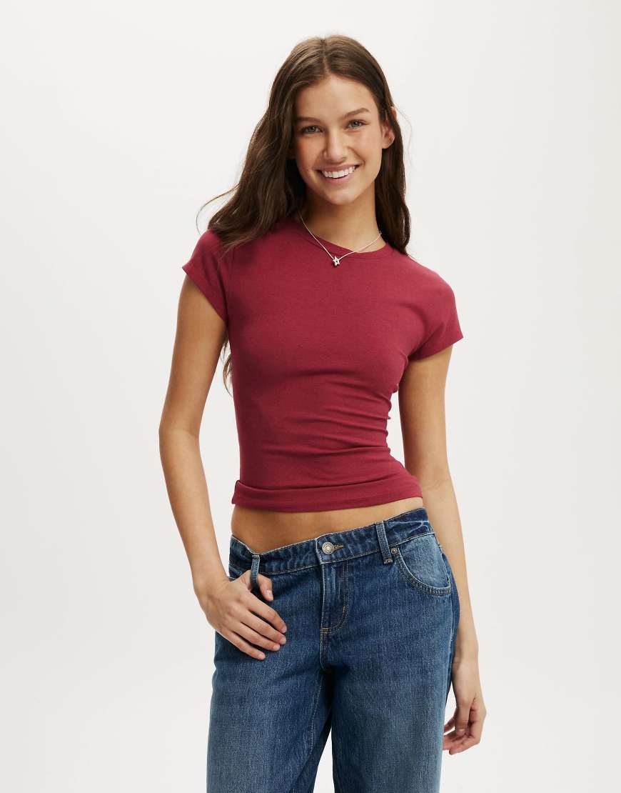 Cotton On - All Day - T-Shirt in Burgunderrot mit Rundhalsausschnitt-Rotbraun von Cotton On