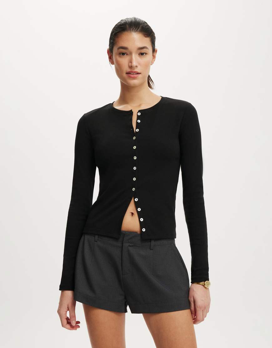 Cotton On - Bailey - Strickjacke in Schwarz mit Knopfdetail von Cotton On