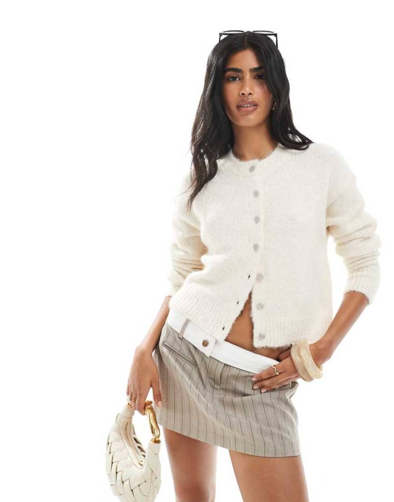 Cotton On - Luftige, edle Strickjacke in Porzellanweiß von Cotton On