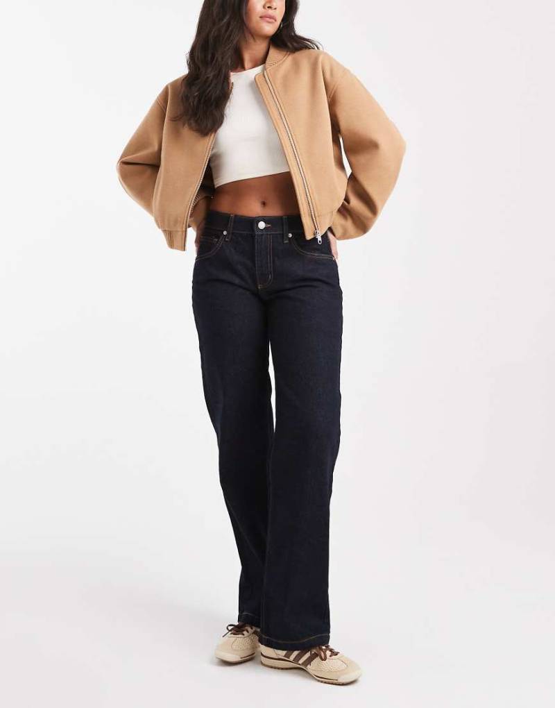 Cotton On - Straight Jeans in Blau mit niedrigem Bund von Cotton:On