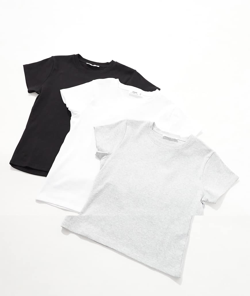 Cotton On - 3er-Pack knapp geschnittene T-Shirts in Schwarz, Weiß und Grau-Bunt von Cotton On