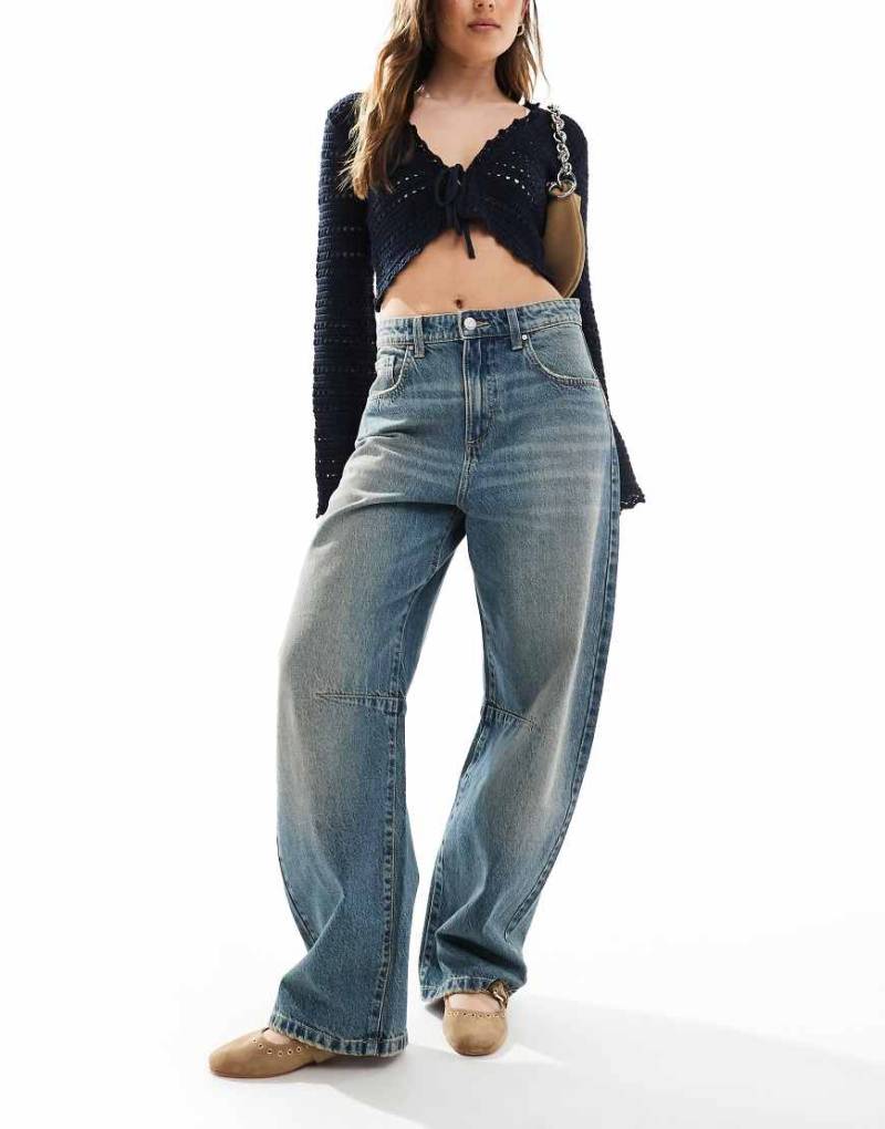 Cotton On - Barrel-Jeans in Blau von Cotton On