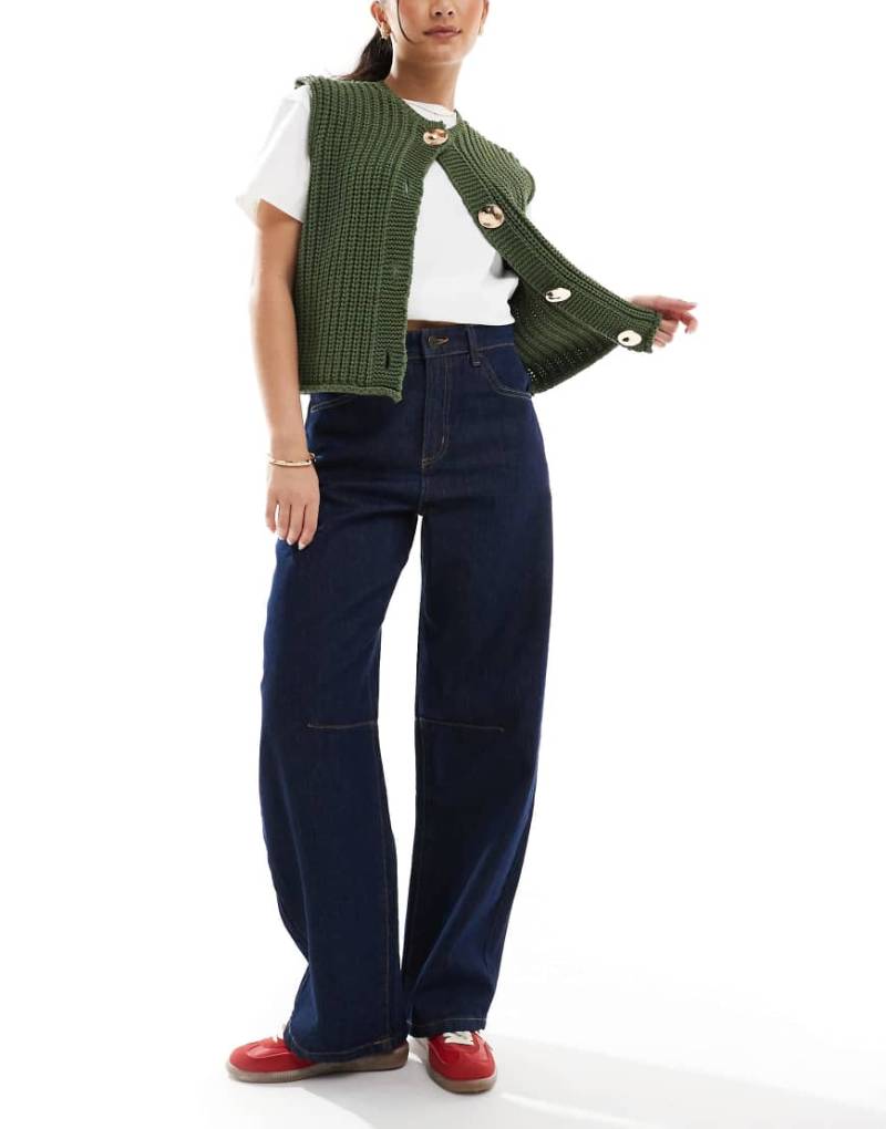 Cotton On - Barrel Jeans in Indigo-Blau von Cotton On