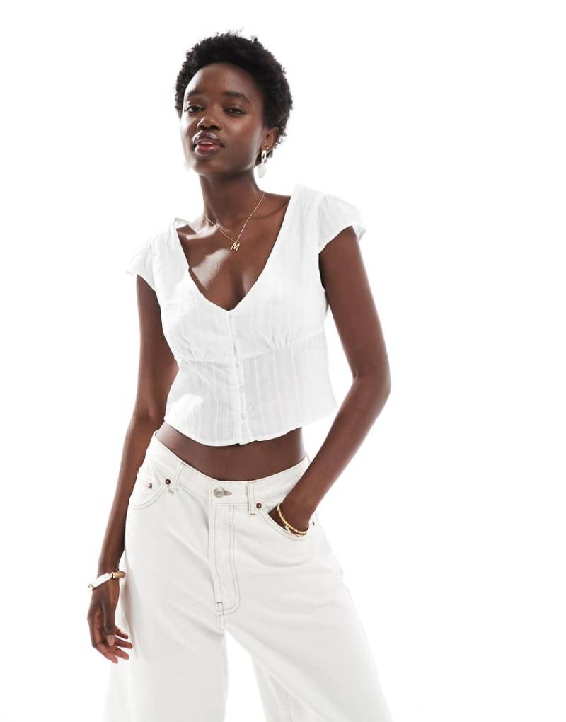 Cotton On - Bluse in Weiß mit Kappärmeln und Knopfleiste von Cotton:On