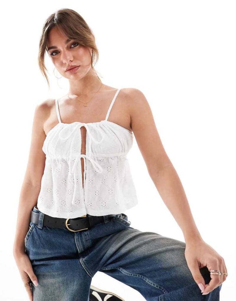 Cotton On - Camisole in Weiß mit Schnürung von Cotton On