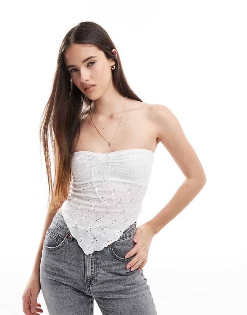 Cotton On - Claudia - Neckholder-Schlauchoberteil in Weiß von Cotton:On