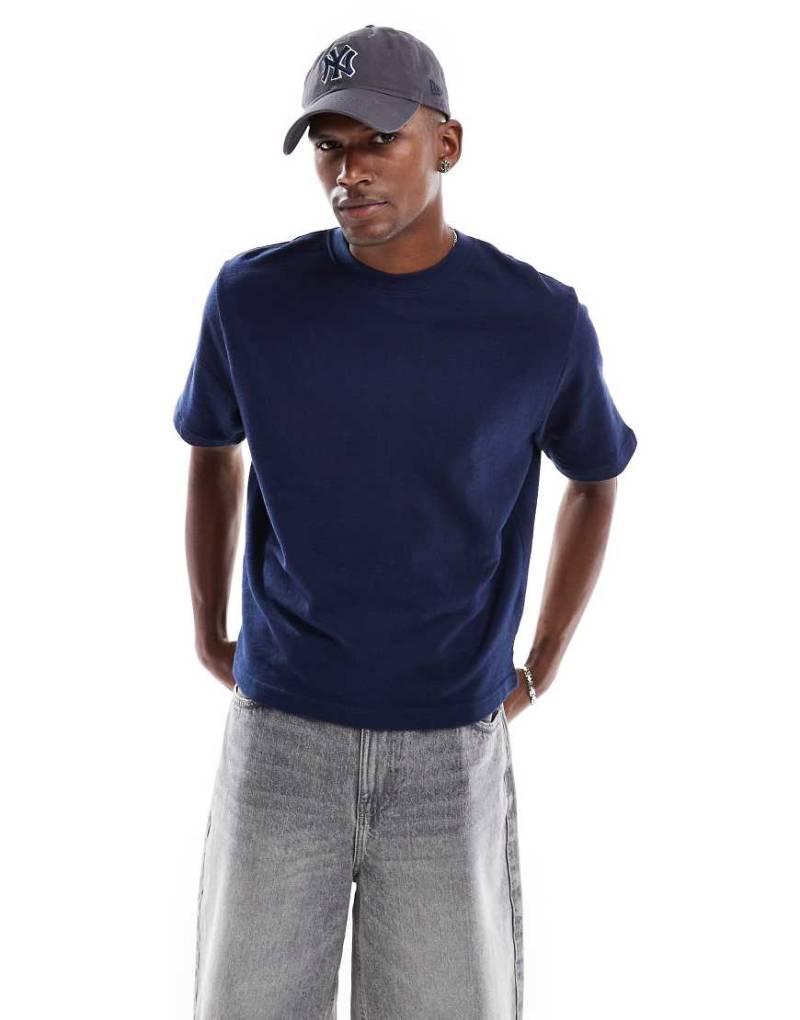 Cotton On - Cropped Fit T-Shirt aus Terry-Stoff in Indigoblau von Cotton On