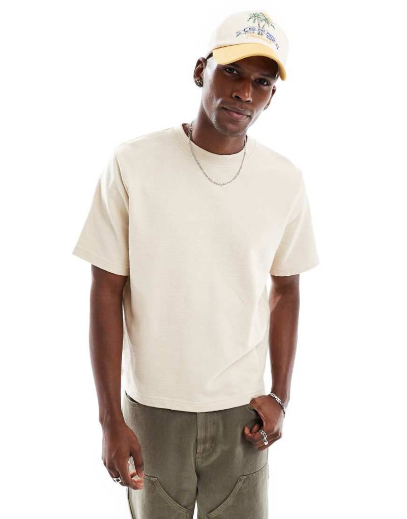 Cotton On - Cropped Fit T-Shirt in Ecru aus Terry-Neutral von Cotton On