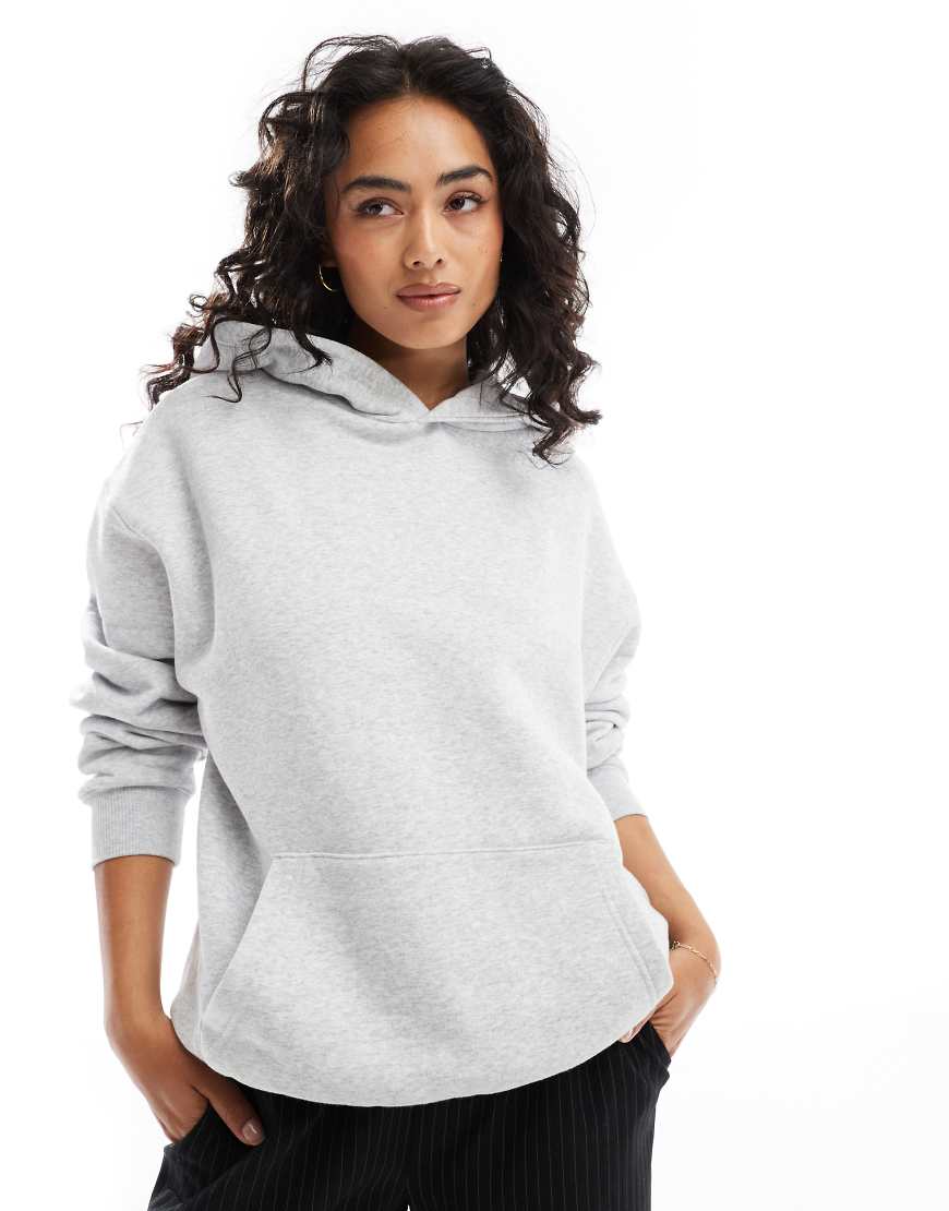 Cotton On - Essential - Lässig geschnittener Kapuzenpullover in Kalkgrau von Cotton:On