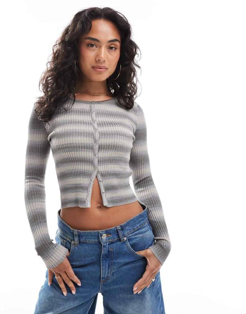 Cotton On - Everfine - Strickjacke mit grauer Space-Dye-Färbung von Cotton:On