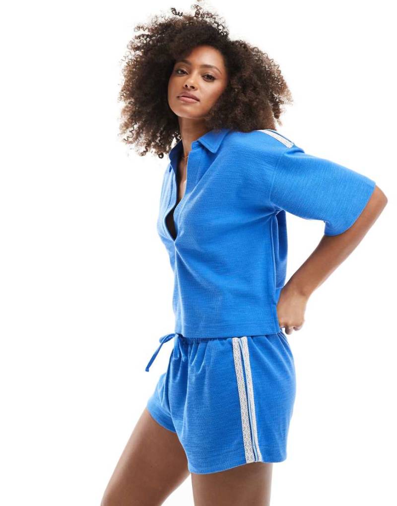 Cotton On - Gerippte Strandshorts in Tranquil-Blau von Cotton On