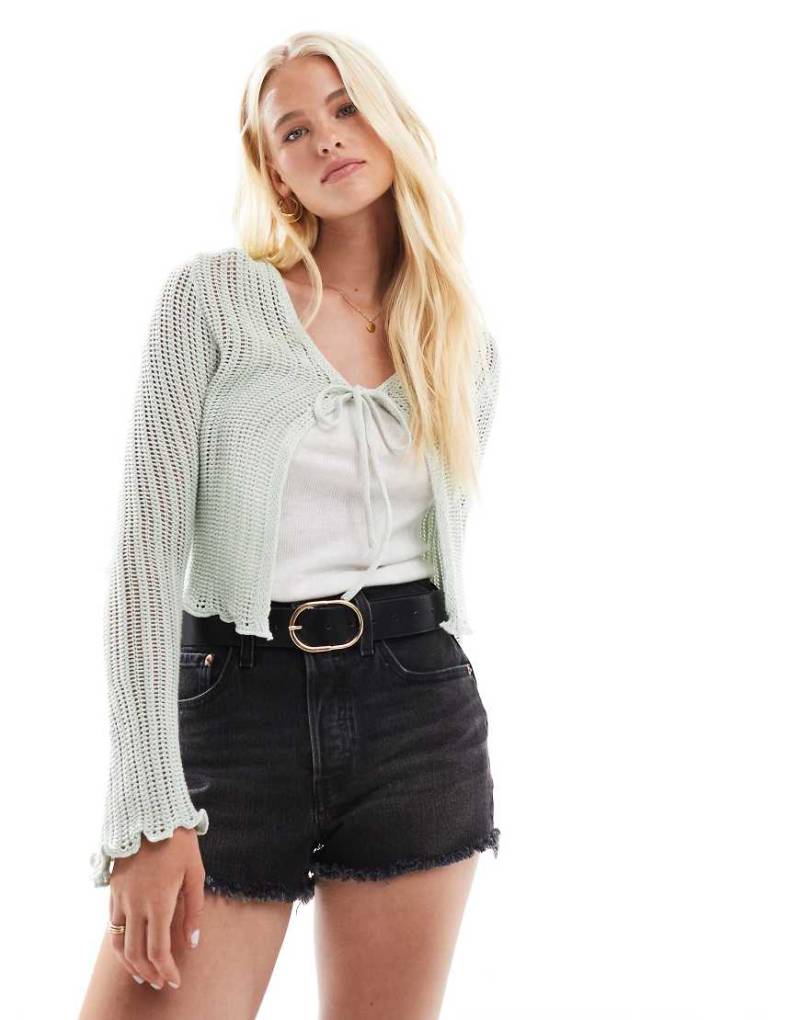 Cotton On - Grobmaschige Strickjacke in Mintgrün-Weiß von Cotton On