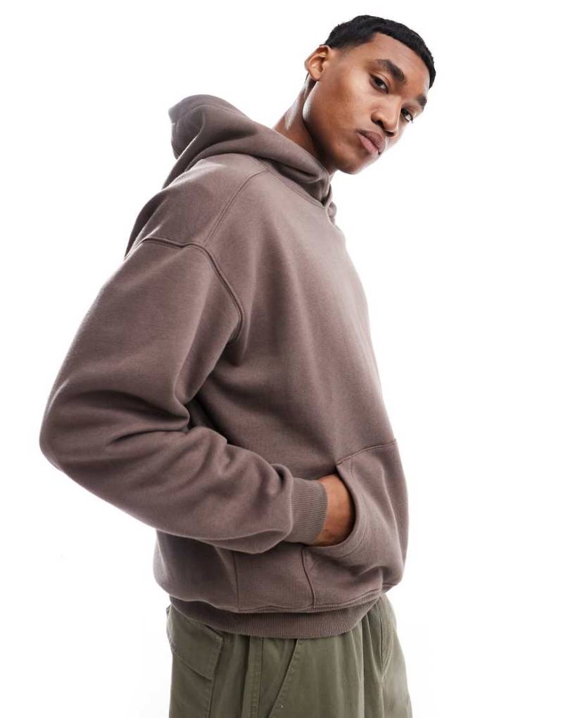 Cotton On - Kastiger Kapuzenpullover in verwaschenem Schokobraun-Neutral von Cotton:On