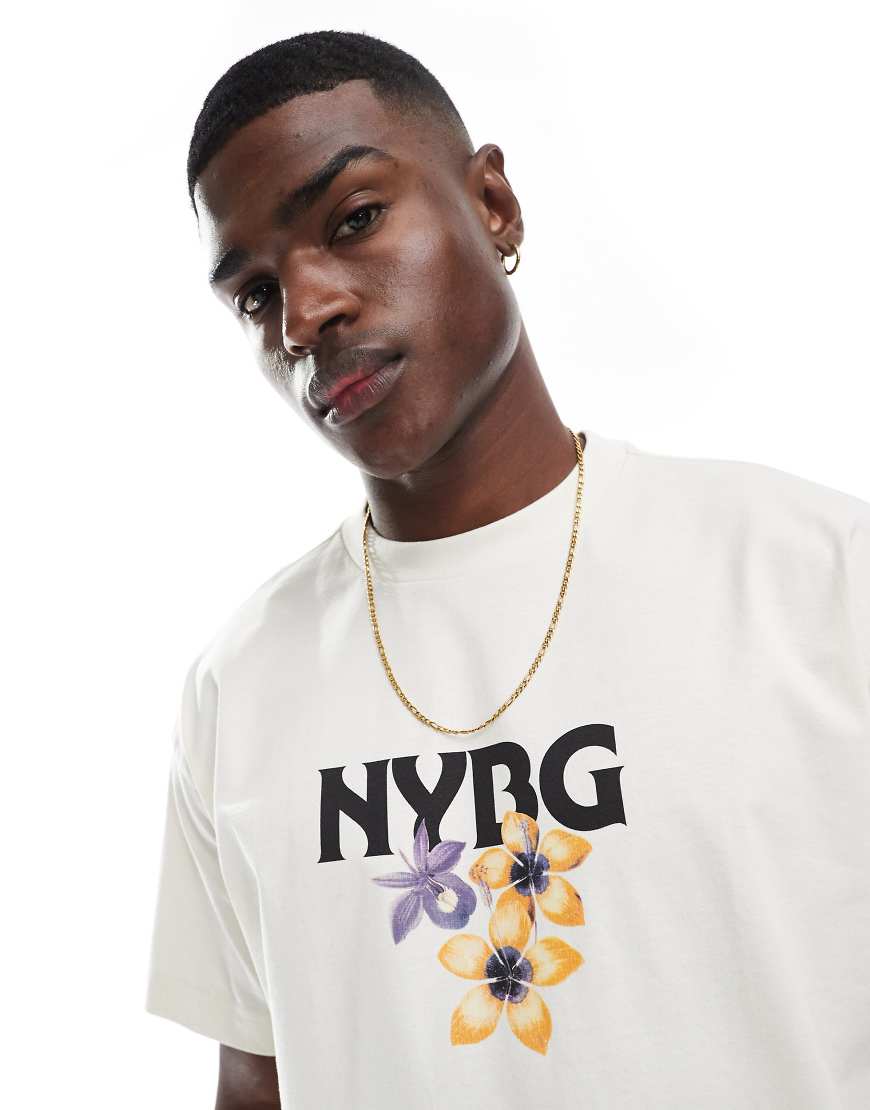 Cotton On - Kastiges T-Shirt in Cremeweiß mit „New York"-Grafikprint-Neutral von Cotton:On
