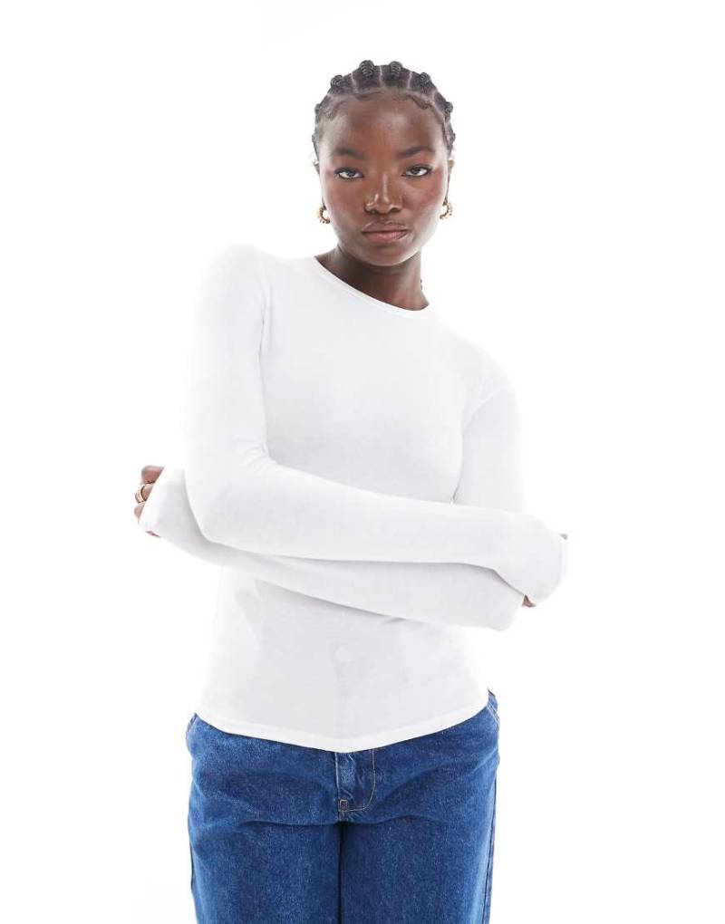 Cotton On - Langärmliges Oberteil in Weiß mit Rundhalsausschnitt von Cotton:On