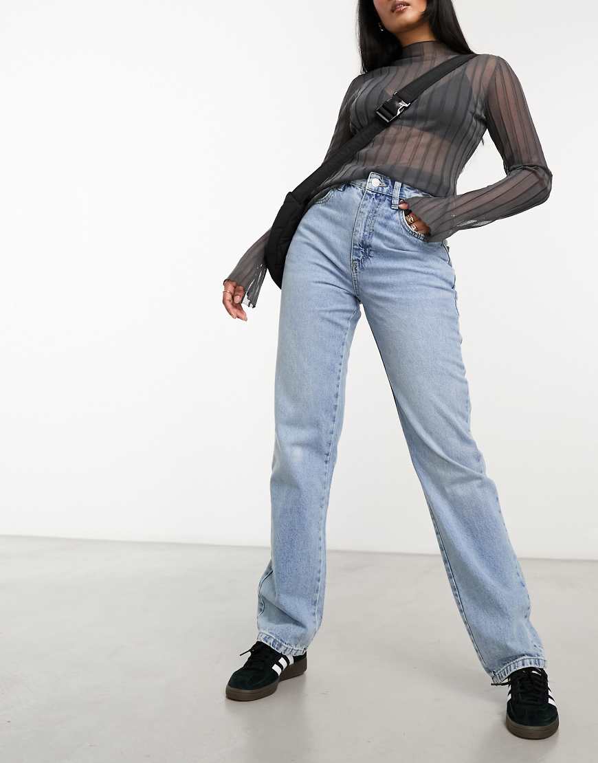 Cotton On - Lockere Jeans in Blau mit geradem Bein von Cotton:On