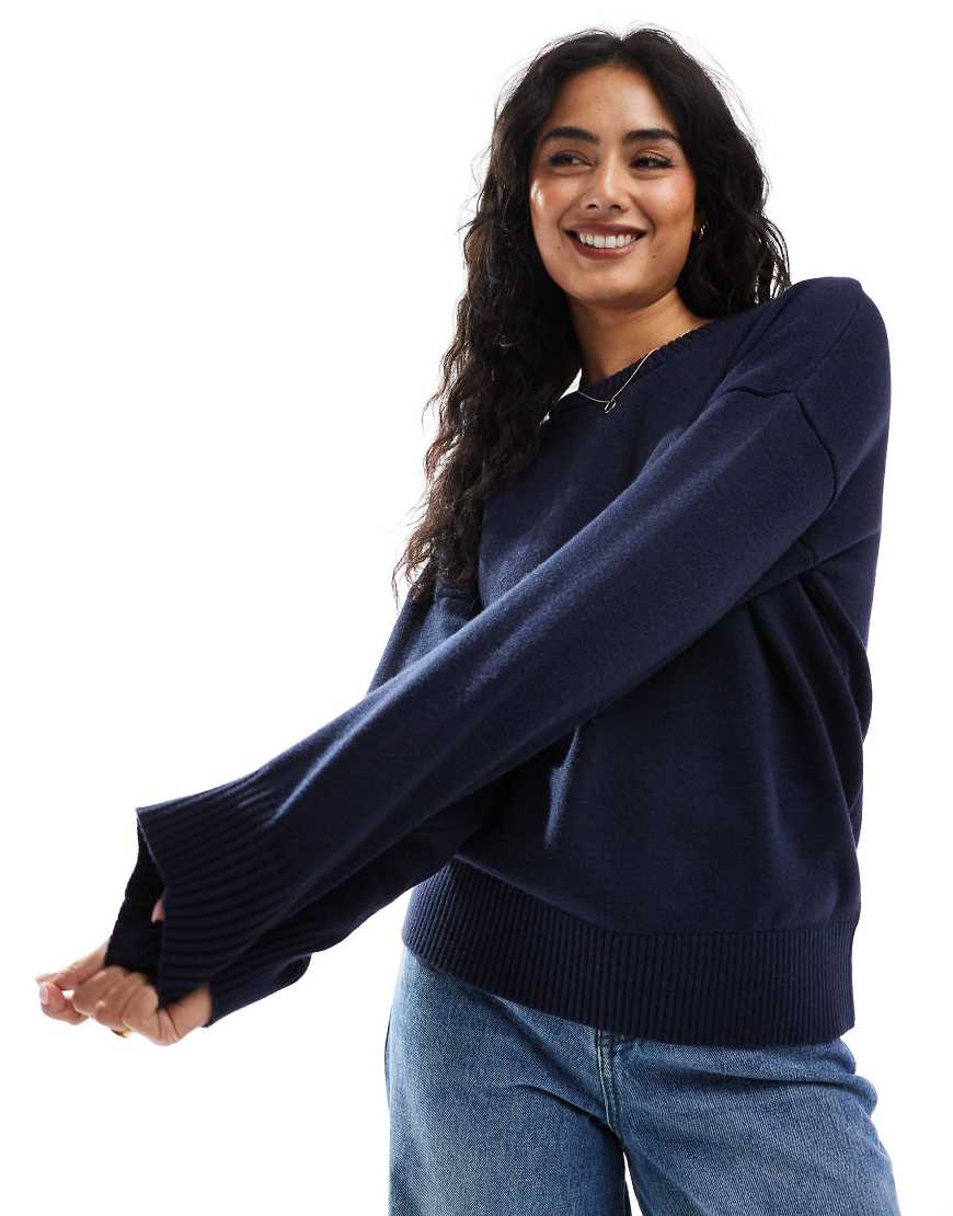 Cotton On - Luxuriöser Pullover in totale Finsternis mit Rundhalsausschnitt-Braun Cotton On - Luxuriöser Pullover in totale Finsternis mit Rundhalsausschnitt-Braun von Cotton:On
