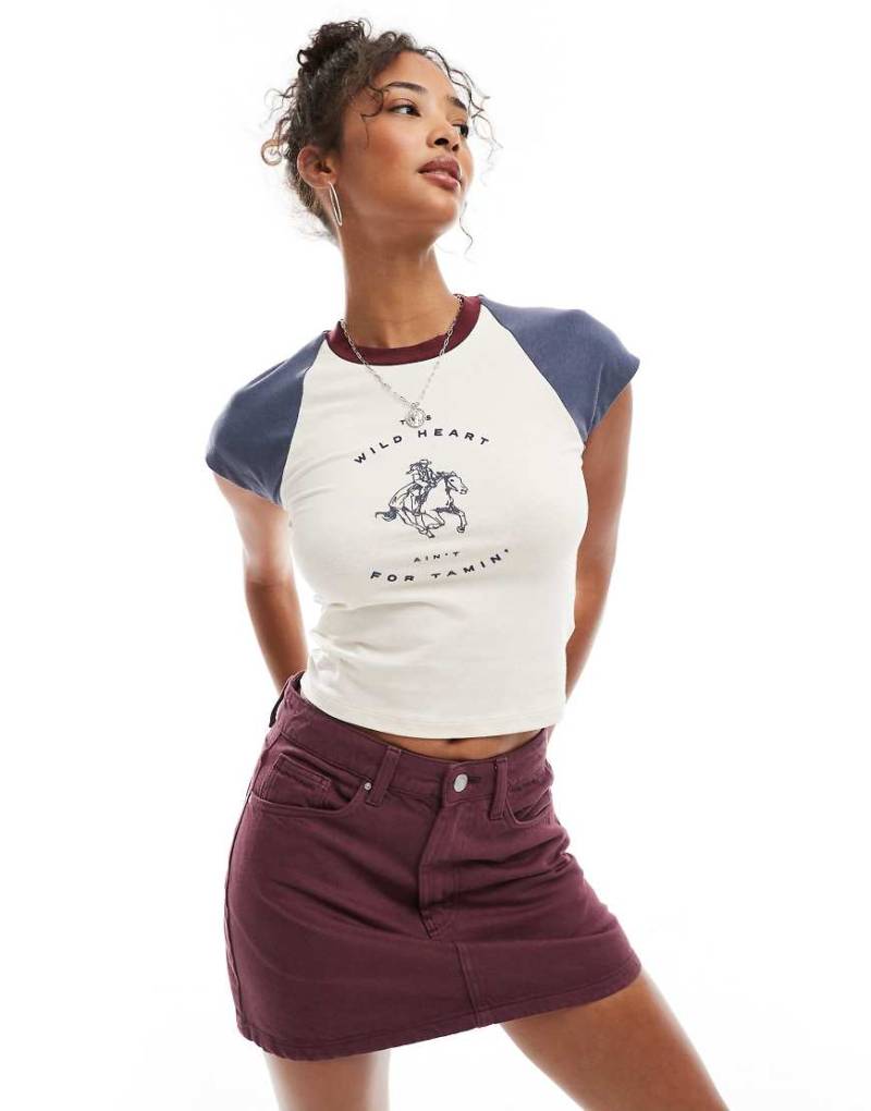 Cotton On - Original - Mini-Jeansrock in Beerenrot-Lila von Cotton On