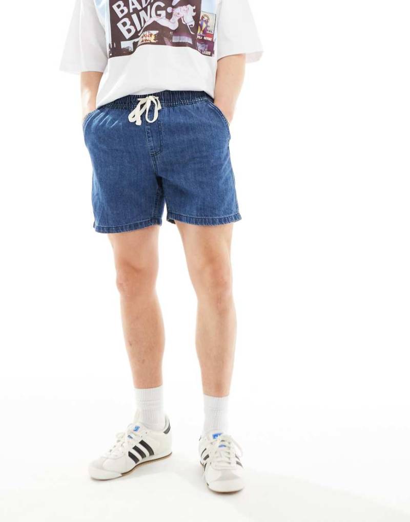 Cotton On - Schlichte Shorts in indigoblauer Midstone-Waschung mit Tunnelzug in der Taille von Cotton:On