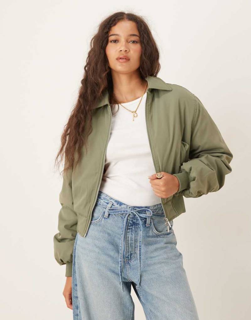 Cotton On - Toby - Bomberjacke in Khaki-Grün von Cotton On