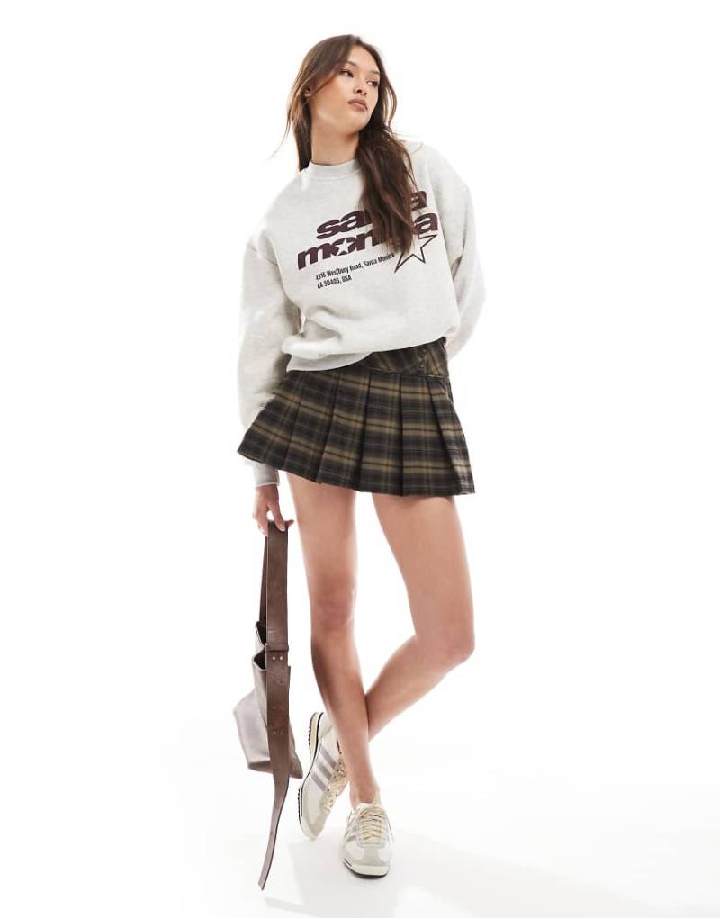 Cotton On - Wren - Mini-Faltenrock in kariertem Braun von Cotton On