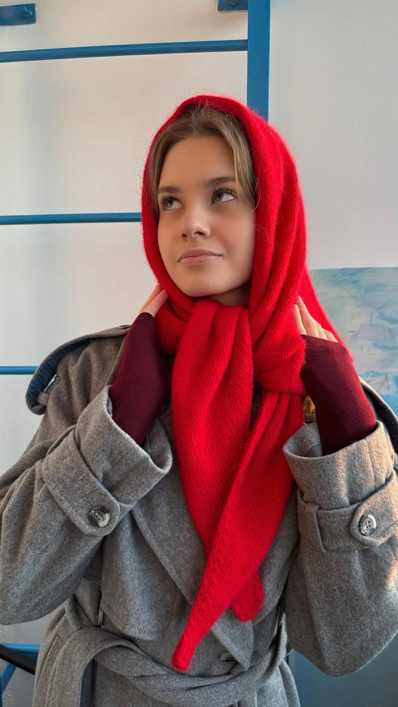 Rot Angora Stricktuch Dreieck Wolle Kopftuch Rot Angora Stricktuch Dreieck Wolle Kopftuch von CottonCandylv