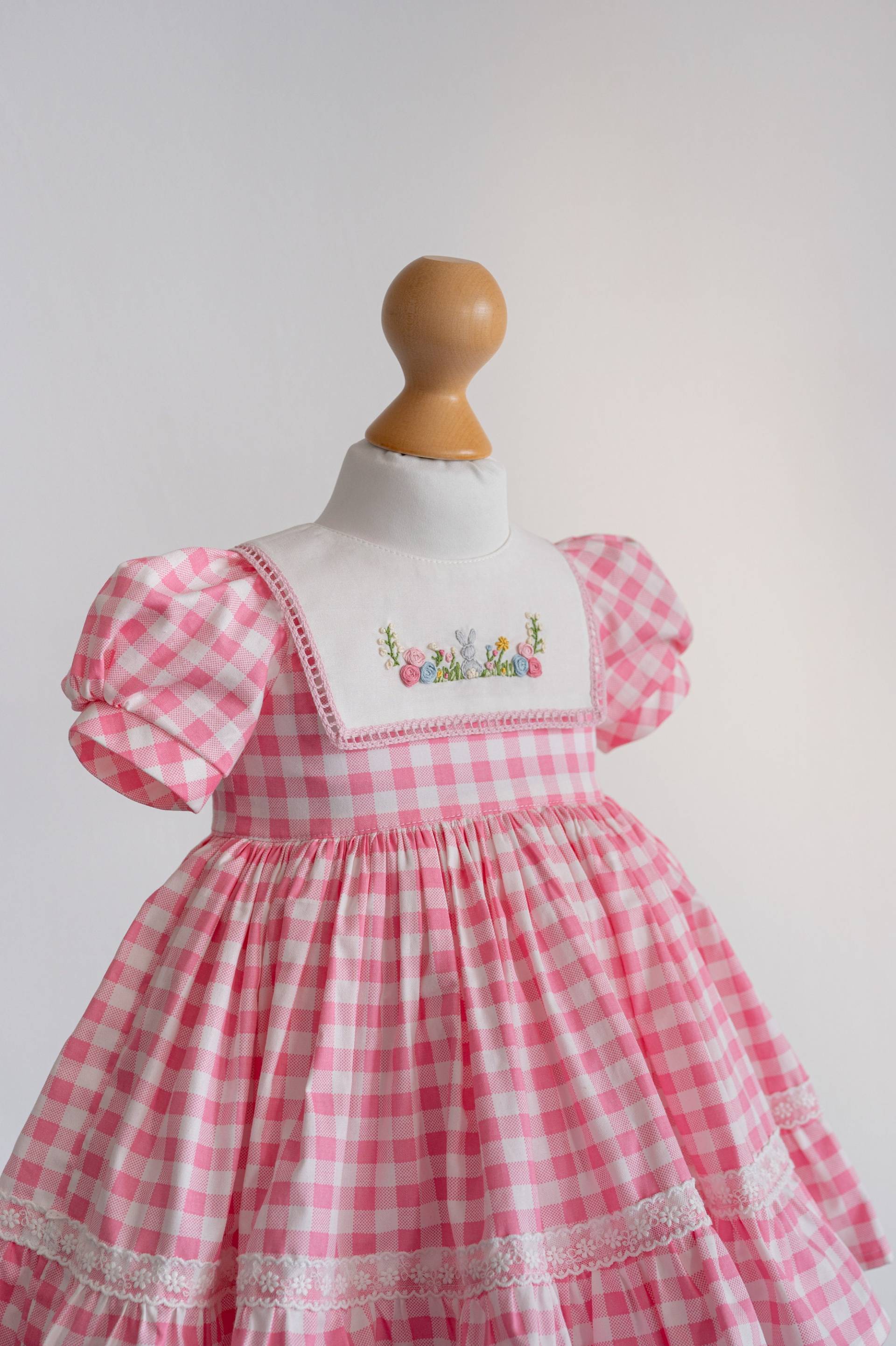 Osterhasenkleid Für Baby Mädchen Und Kleinkind, Kinder Kaninchen Stickerei Osterkleid, Osterkleid von CottonFoxApparel