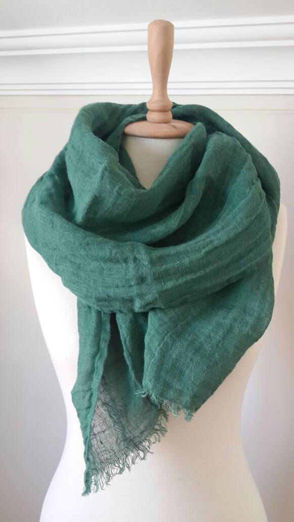Grüner Leinenschal - Reiner Waldgrüner Schal Für Damen Bio-Flachsschal Leinenkleidung Purelinen-Accessoires von CottonMood