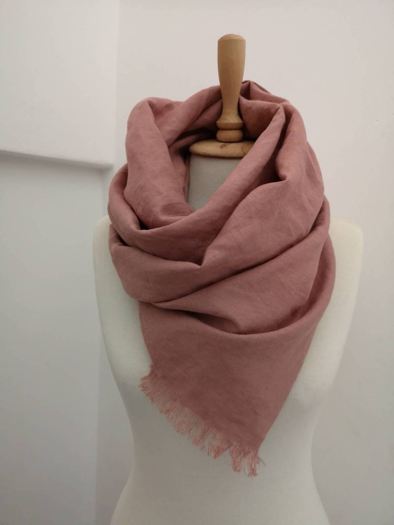 Woodrose Leinen Schal - Für Frauen Trendy Outfit Schals Stonewashed Frau Kleidung Handgemachtes Geschenk von CottonMood