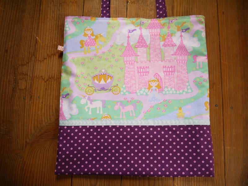 Gefütterte Und Wendbare Tragetasche Mit „Einhörnern Prinzessinnen"-Muster von CoudCoudParElz