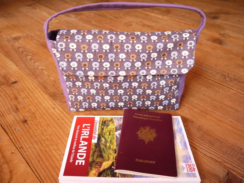 Reise-Multi-Tasche Taschen "Blumen Und Sterne in Lila Blau" Baumwolle von CoudCoudParElz