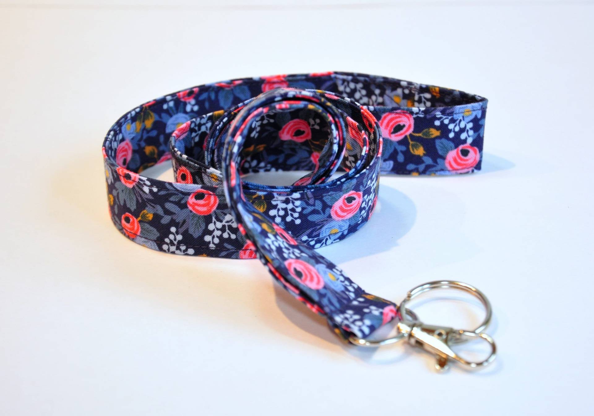 Floral Stoff Lanyard Handgemachte Lehrer Ausweishalter von Coudsdonc