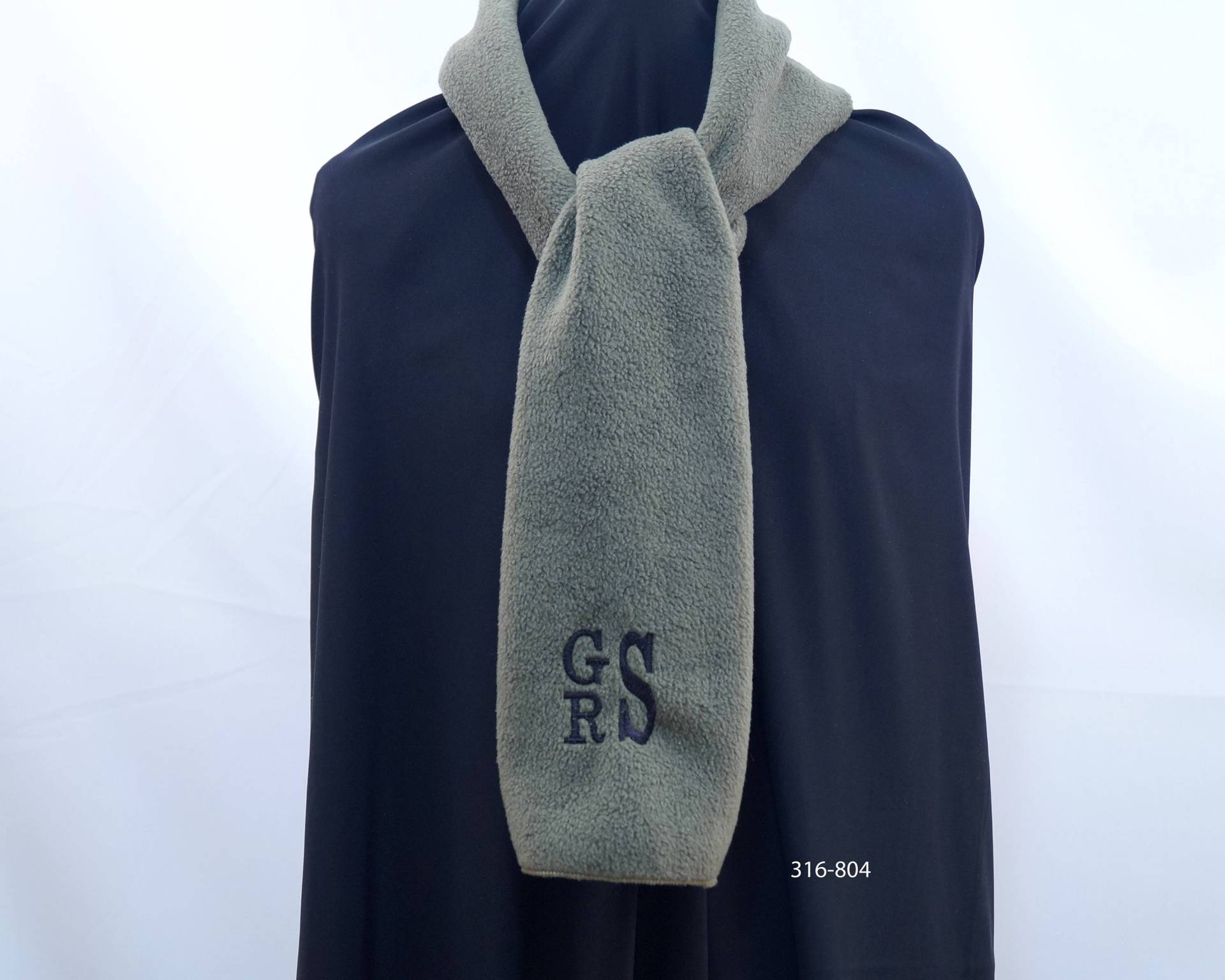 Fleece Schal Mit Monogramm Personalisiertes Anfangsgeschenk Fleece Schal Mit Monogramm Personalisiertes Anfangsgeschenk von CountryTouchStore