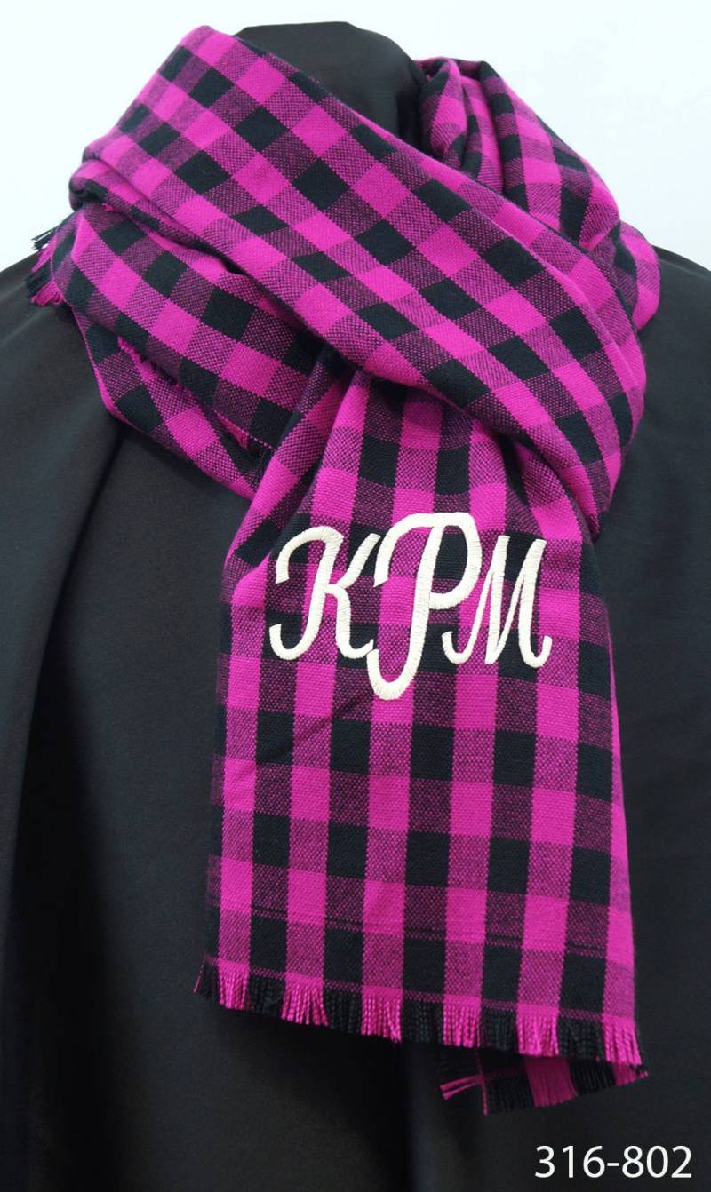 Mit Monogramm Karierter Schal Bestickter Länglicher Schal Mit Monogramm Karierter Schal Bestickter Länglicher Schal von CountryTouchStore