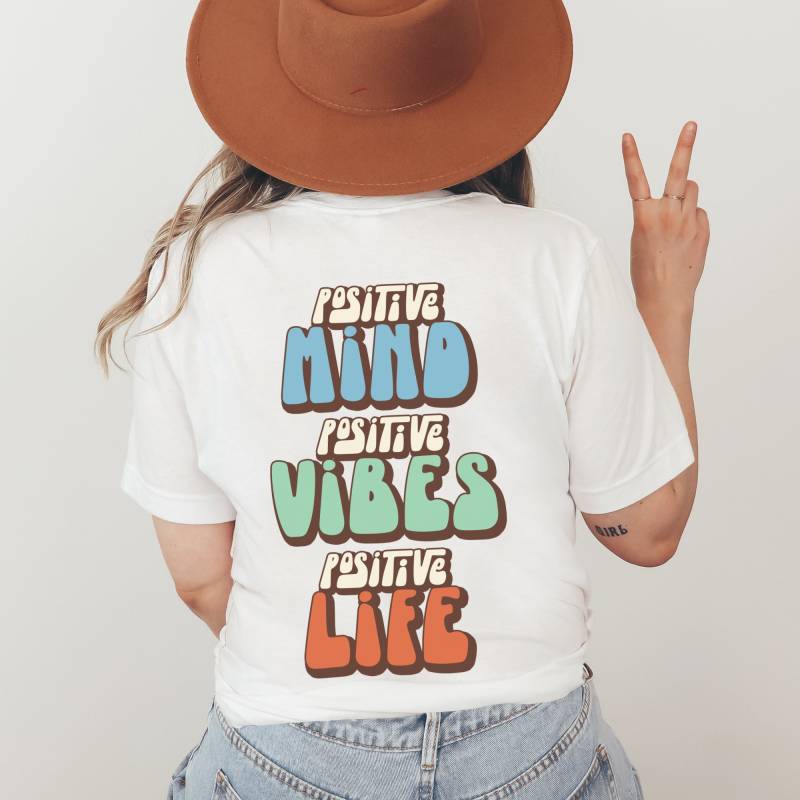 Retro Affirmation Shirt Selbstliebe Positive Mind Positive Vibes Life Front Oder Back-Print Oversize Geschenk Für Freundin von CourageforKindness