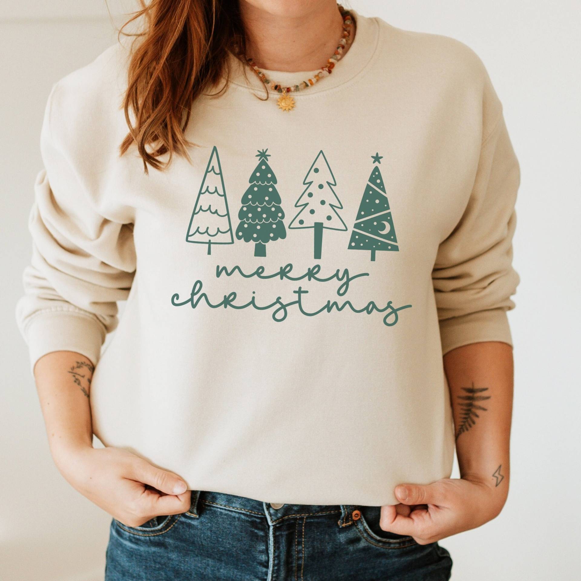 Sweatshirt Weihnachten Pullover Tannenbaum Merry Christmas Geschenk Für Weihnachtsfans von CourageforKindness