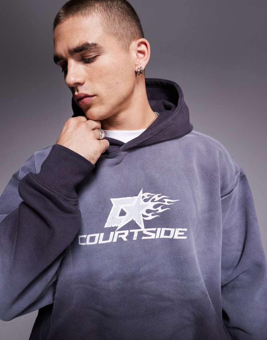 Courtside - Kapuzenpullover in verwaschenem Grau mit Logo-Detail, Kombiteil von Courtside