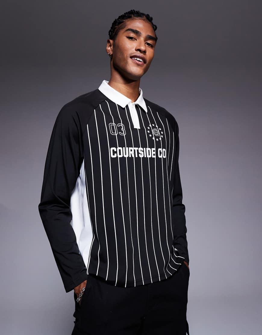 Courtside - Langärmliges Sport-Oberteil in Schwarz mit Logodetail und Bahnendesign von Courtside