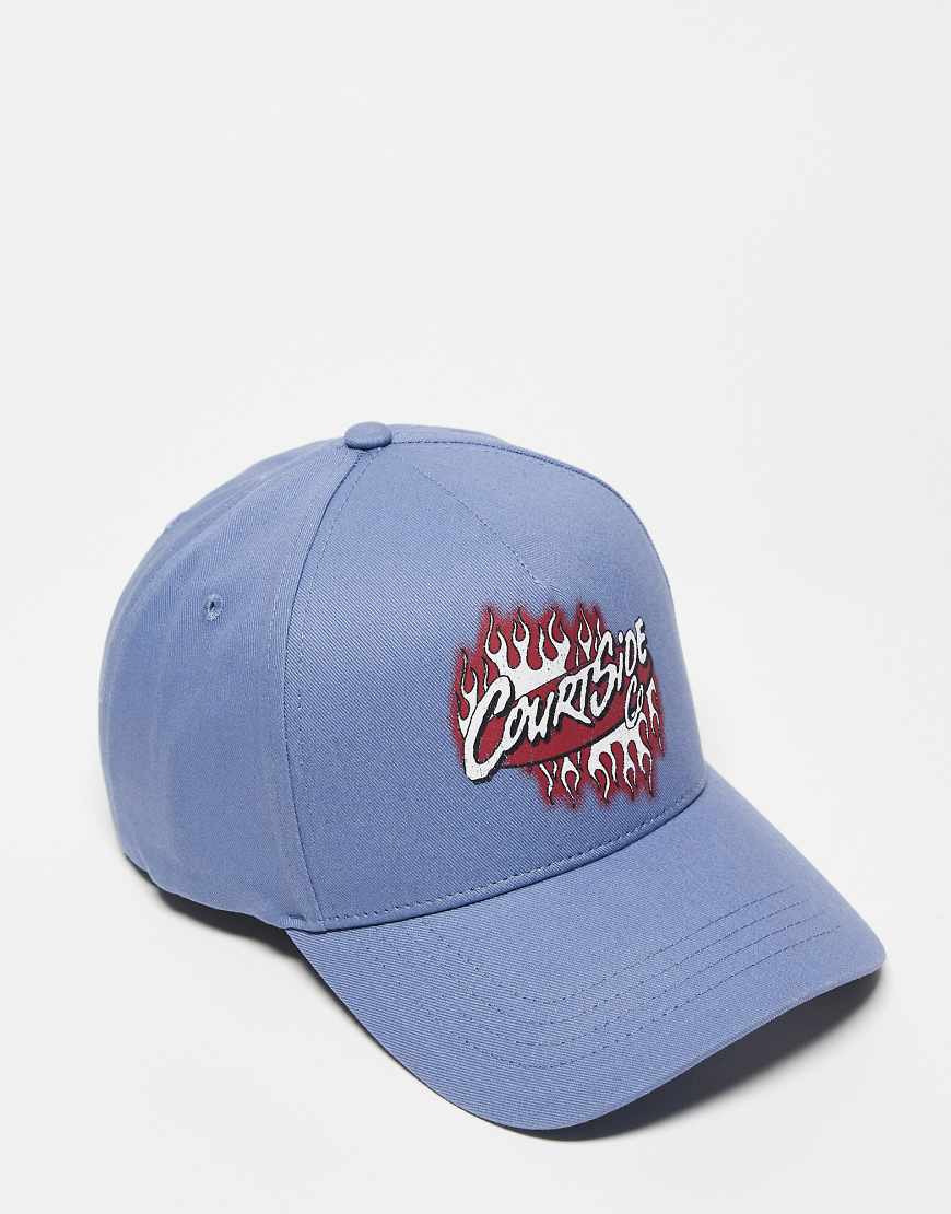 Courtside - Snapback-Cap in Blau mit Logomotiv von Courtside