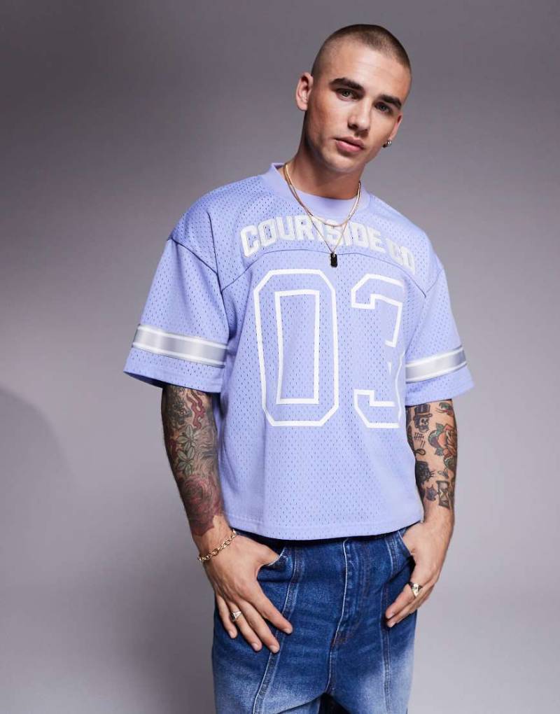 Courtside - Sport-Oberteil in Blau mit kontrastierenden Streifen von Courtside