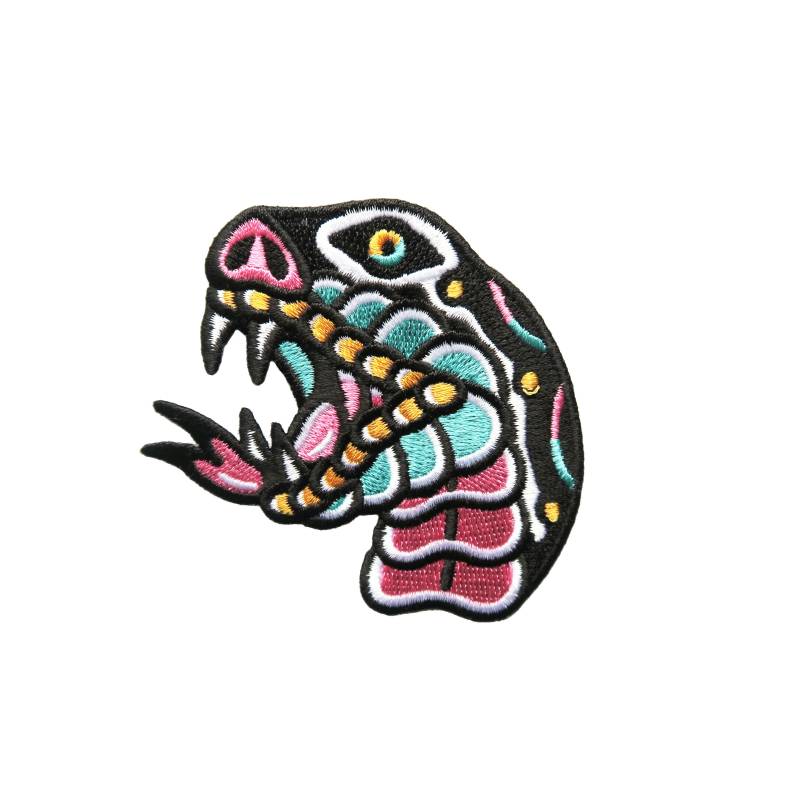 Schlangenkopf Gestickt Patch Cobra Eisen Auf Abzeichen Tattoo Design Style Ash Preis Aufgenäht Rosa Blau Schwarz Traditionelle Farbe Schlange von CousinsCollective