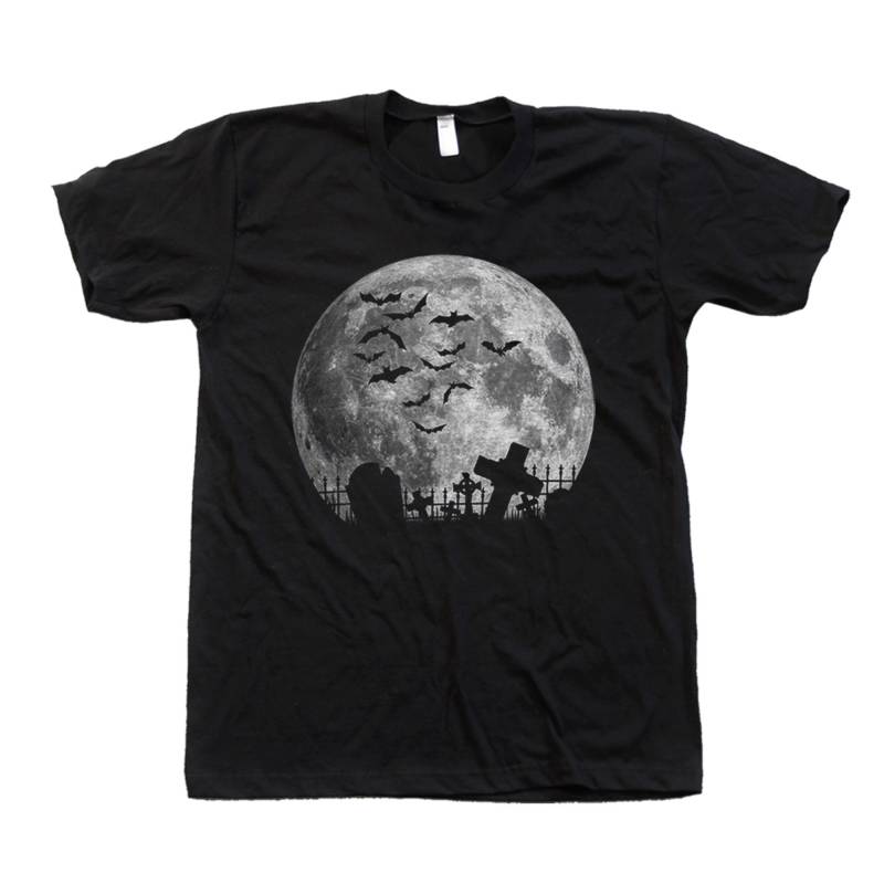 Vollmond Halloween T-Shirt Fledermäuse & Friedhof Siebdruck von Couthclothing