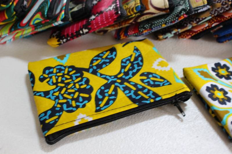 Münzbörse, Wachsbeutel Mit Reißverschluss Ca. 12 X 8 cm von CoutureByKimYen57