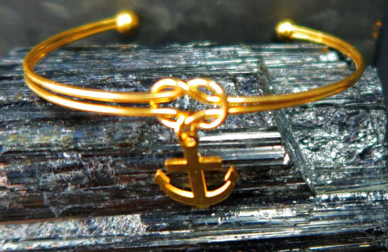 Armreife, Armband Vergoldet Mit Anhängen von CoutureDePillango